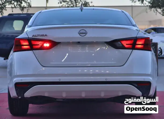 Nissan Altima 2026 photo 3