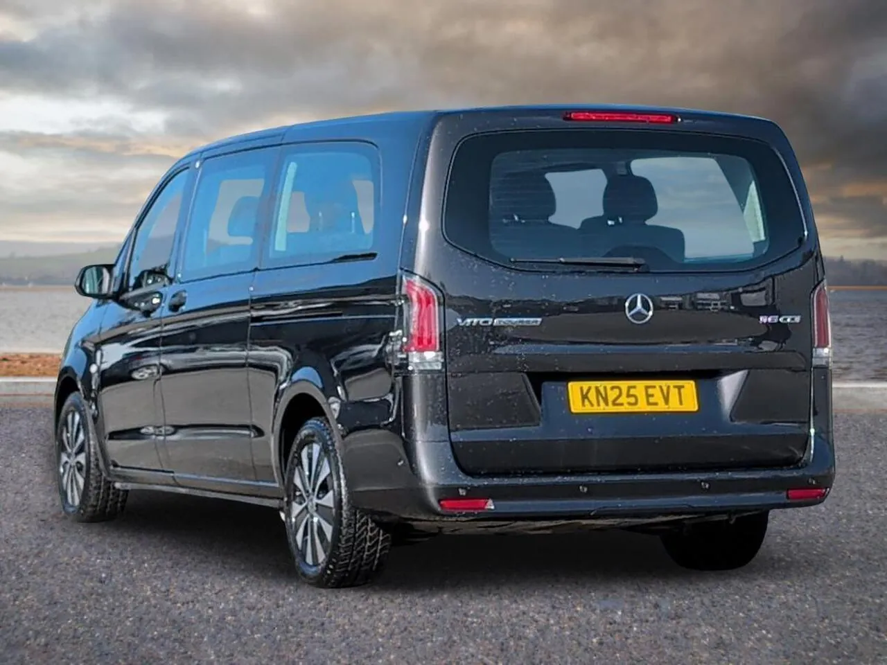 Mercedes-Benz Vito 2025 photo 2