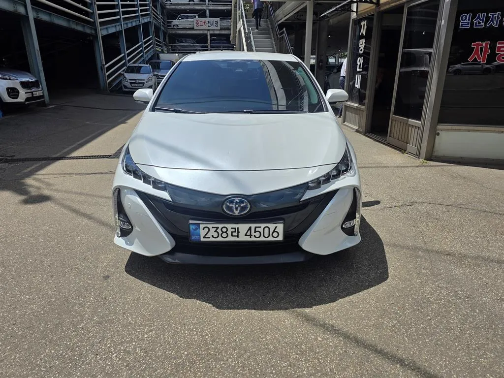 Toyota Prius Prime