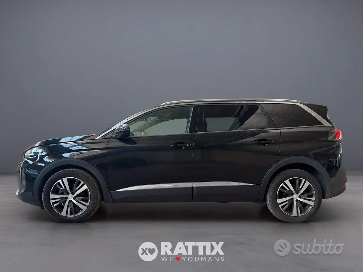 Peugeot 5008 2024 photo 2