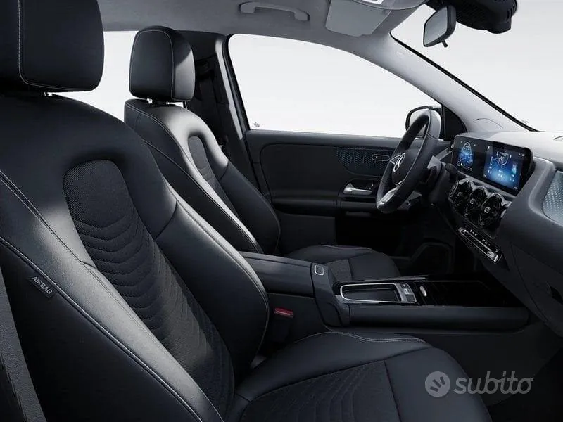 Mercedes-Benz Gla 2026 photo 2