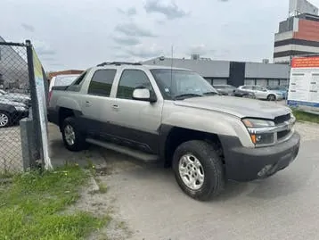 Chevrolet Avalanche 2004 photo 3