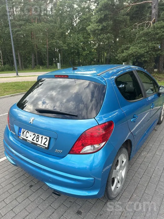 Peugeot 207 2012 photo 4