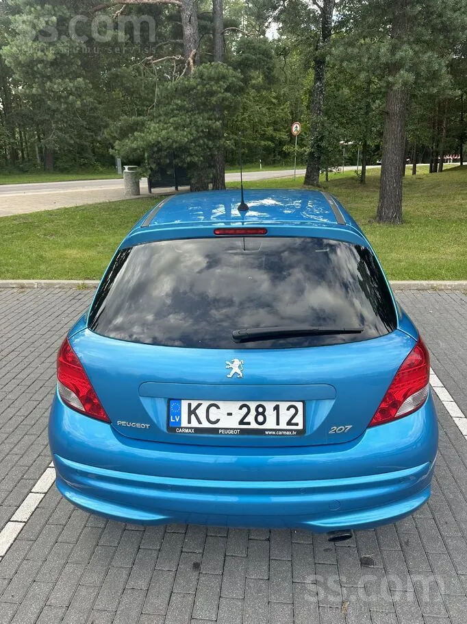 Peugeot 207 2012 photo 5
