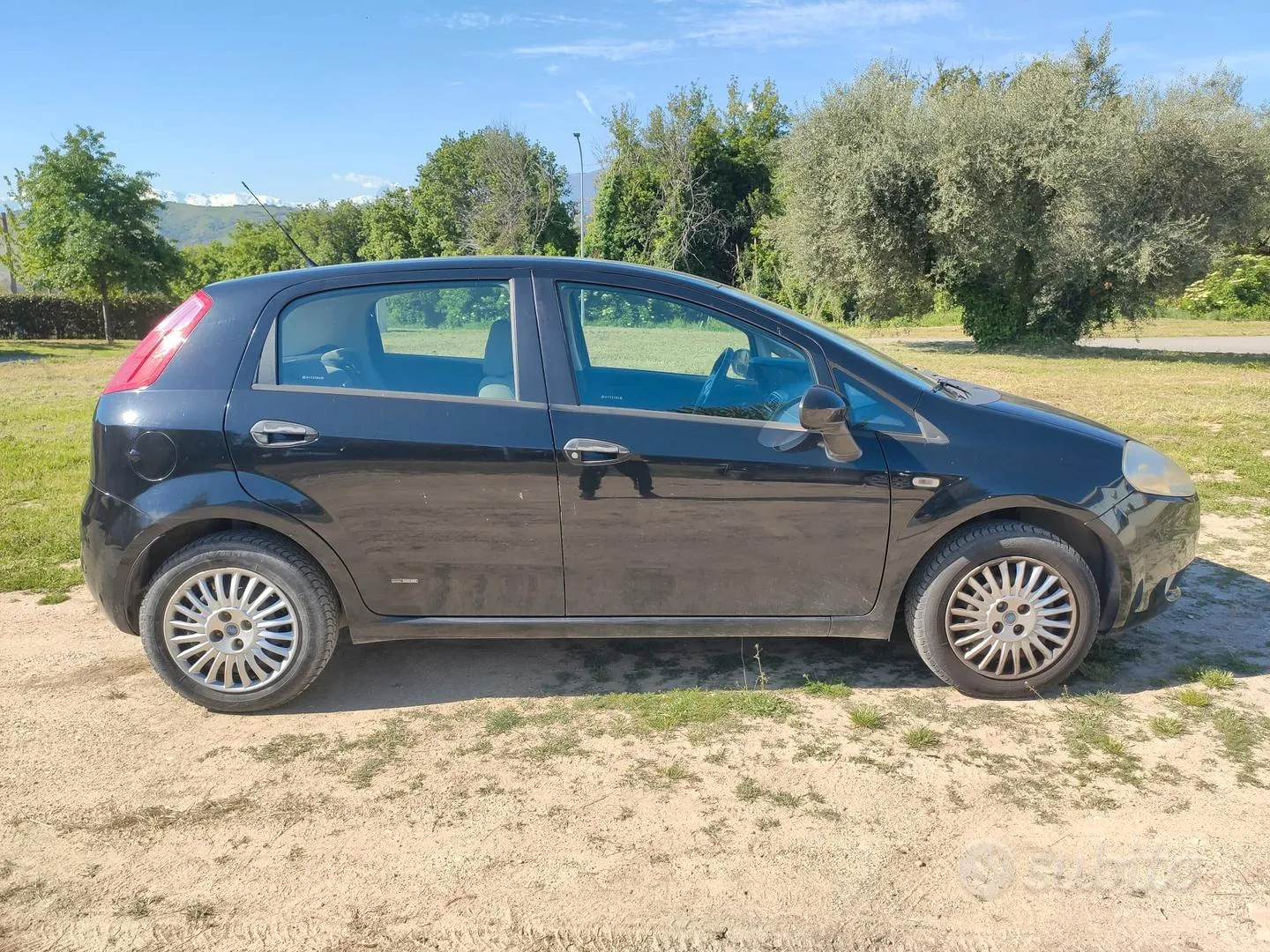 Fiat Grande Punto 2007 photo 4