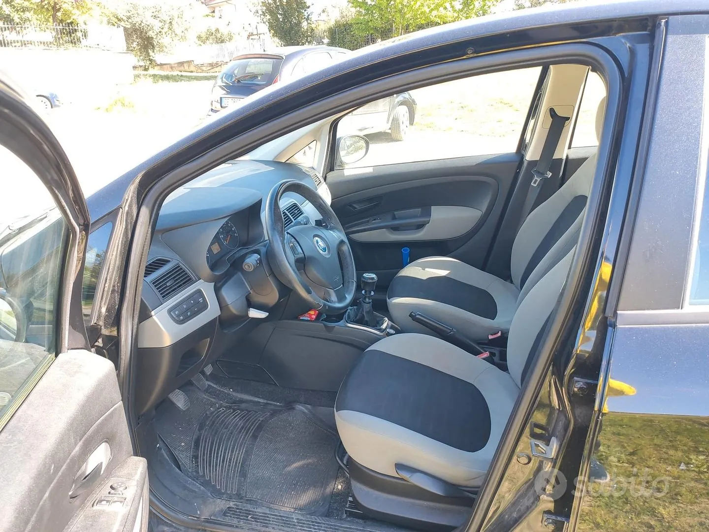 Fiat Grande Punto 2007 photo 5