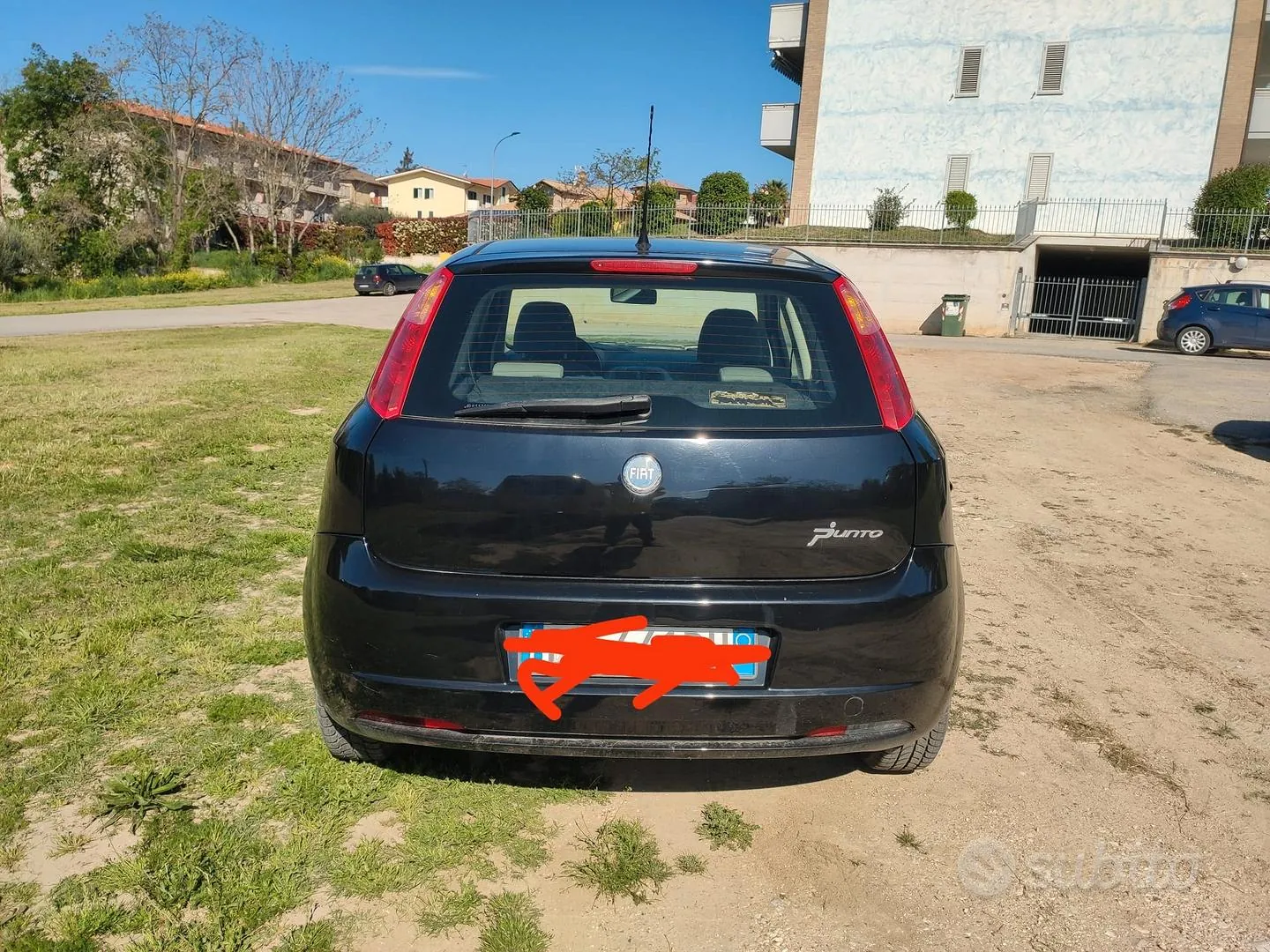 Fiat Grande Punto 2007 photo 2