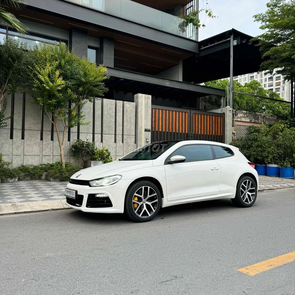 Volkswagen Scirocco 2010 photo 3