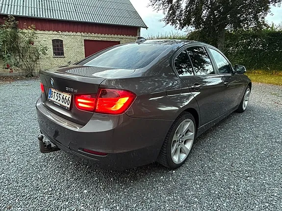 BMW 316D 2012 photo 4