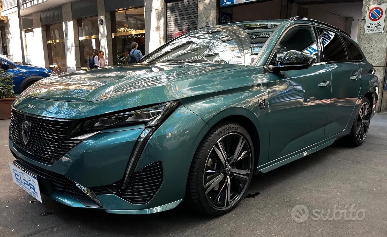 Peugeot 308 2023 photo 3
