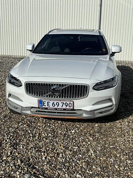 Volvo V90 Cross Country 2018 photo 5