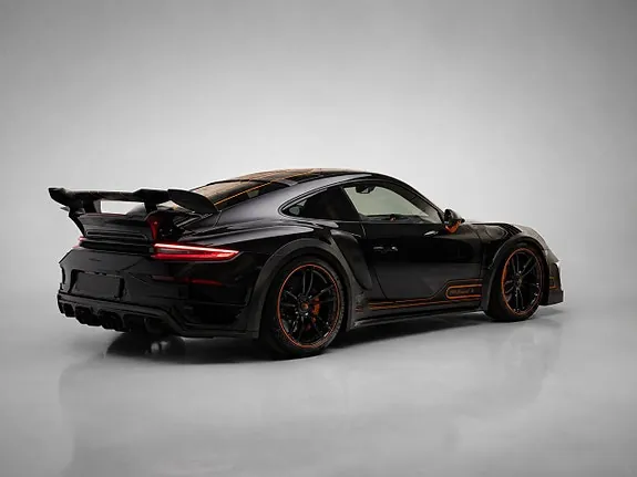 Porsche 911 Turbo S 2018 photo 4