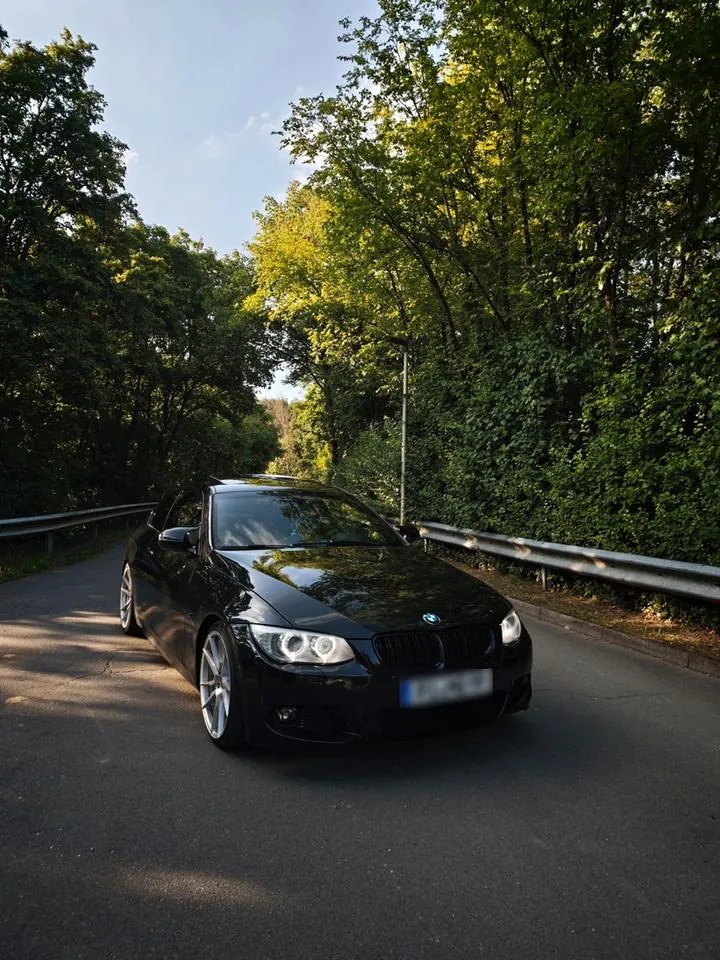BMW 328I