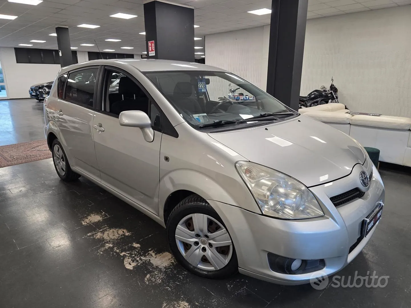 Toyota Corolla Verso 2008 photo 5