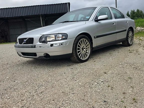 Volvo S60 2003 photo 2