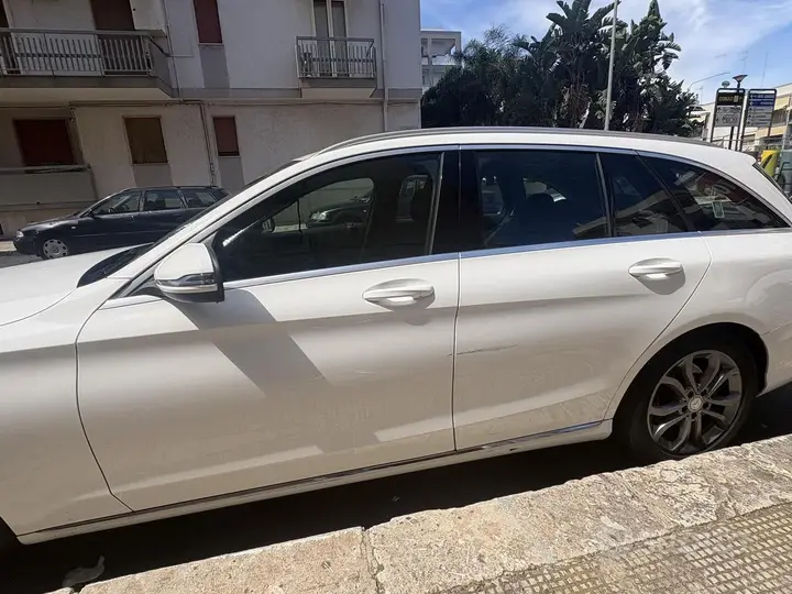 Mercedes-Benz C-Class 2016 photo 5