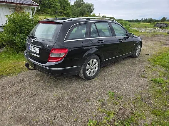 Mercedes-Benz C200 2010 photo 5