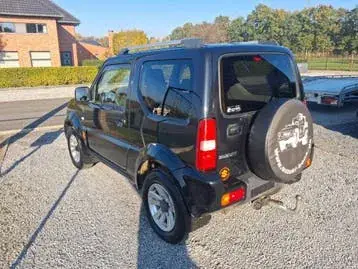 Suzuki Jimny 2013 photo 4