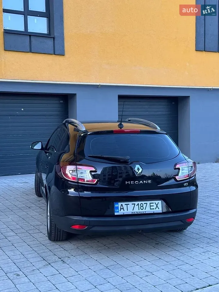 Renault Megane 2011 photo 5