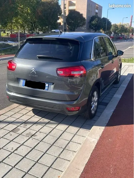 Citroen C4 Picasso 2015 photo 2