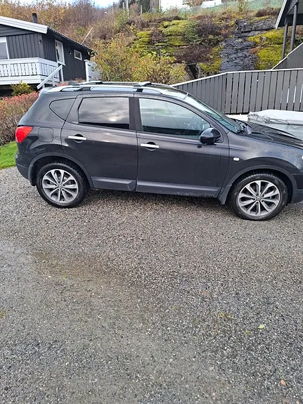 Nissan Qashqai 2010 photo 4
