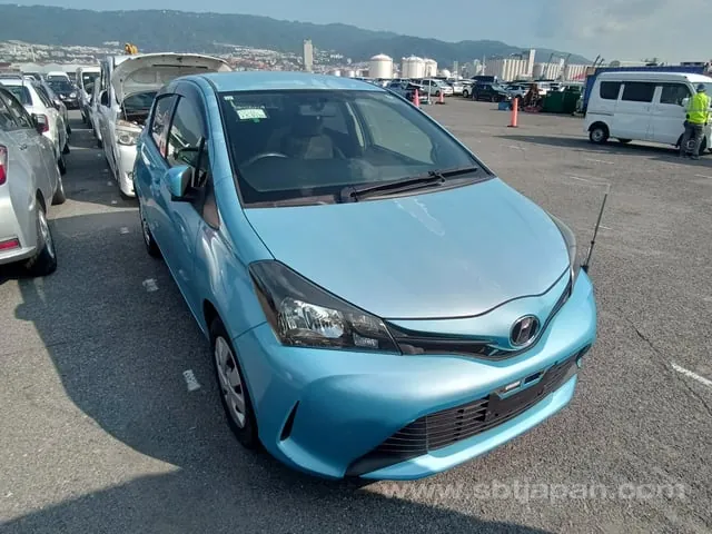 Toyota Vitz F