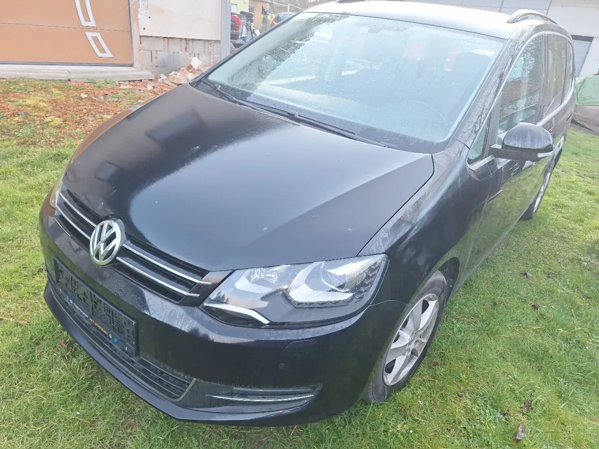 Volkswagen Sharan 2015 photo 2