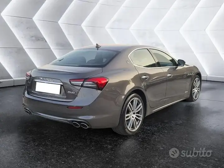 Maserati Ghibli 2021 photo 4