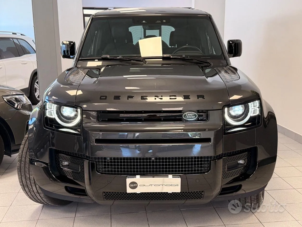 Land Rover Defender 2024 photo 5