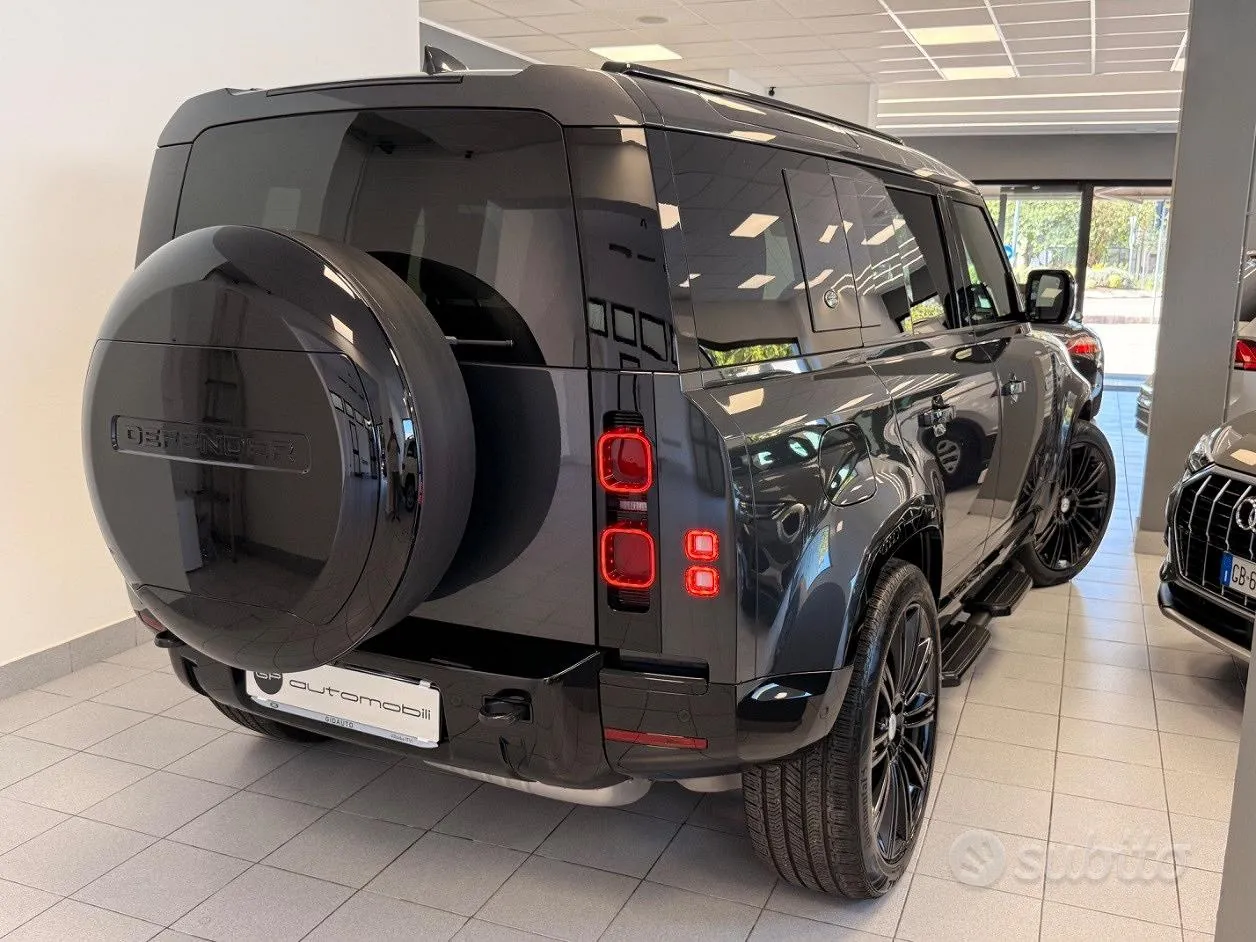 Land Rover Defender 2024 photo 4