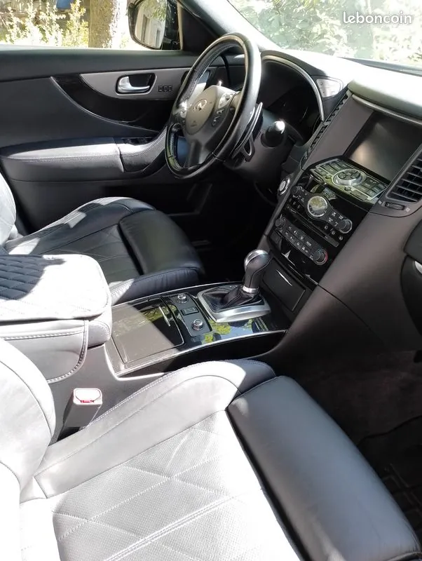Infiniti Qx70 2016 photo 3