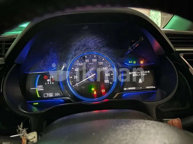 Honda Grace 2015 photo 5