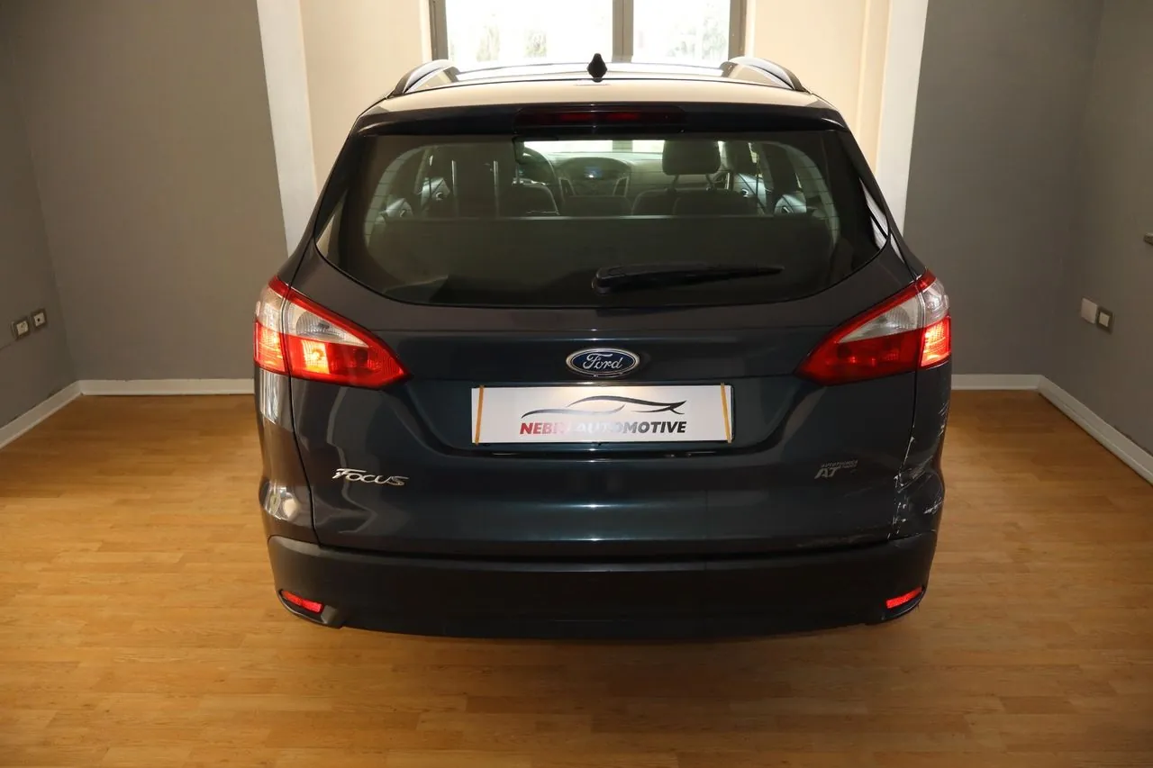 Ford Focus 2012 photo 5
