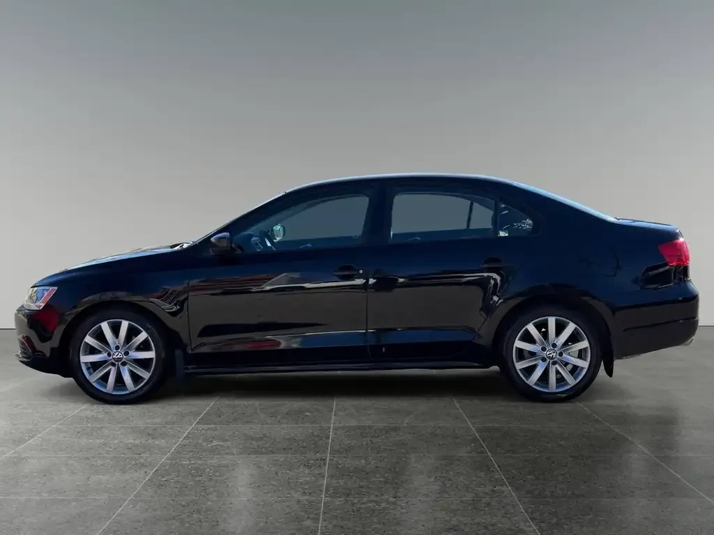 Volkswagen Jetta 2013 photo 2