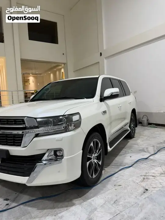 Toyota Land Cruiser 2021 photo 2