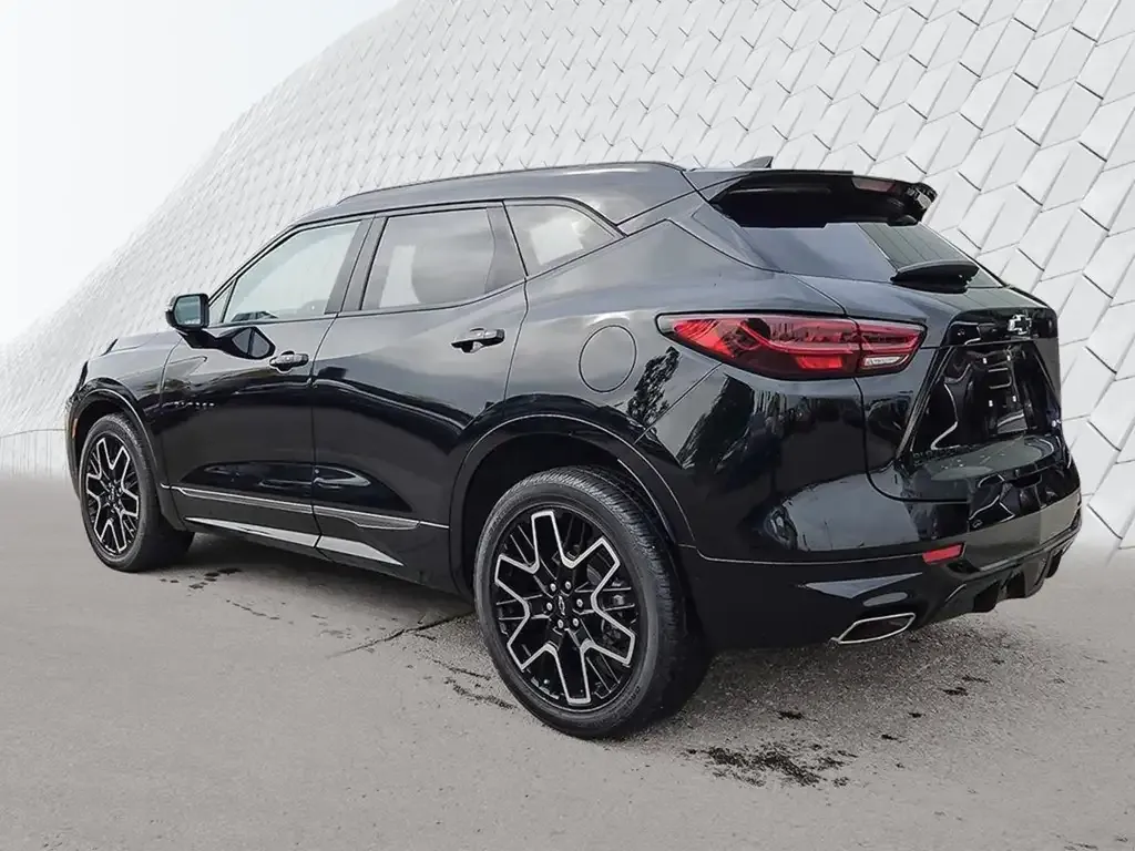Chevrolet Blazer 2023 photo 4
