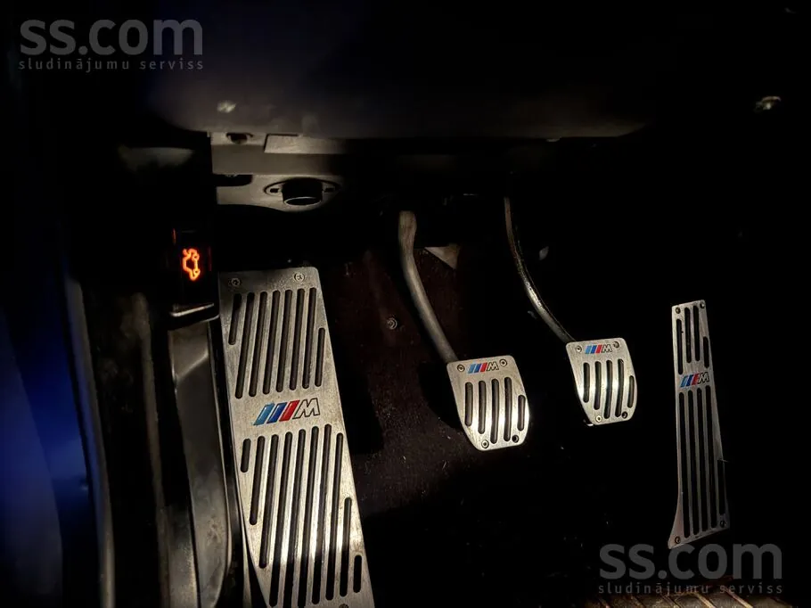 BMW 520I 2001 photo 3