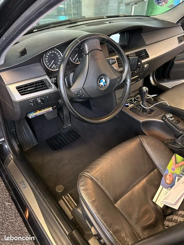 BMW 5 Series 2005 photo 3