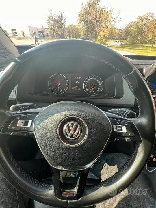 Volkswagen Caravelle 2017 photo 5