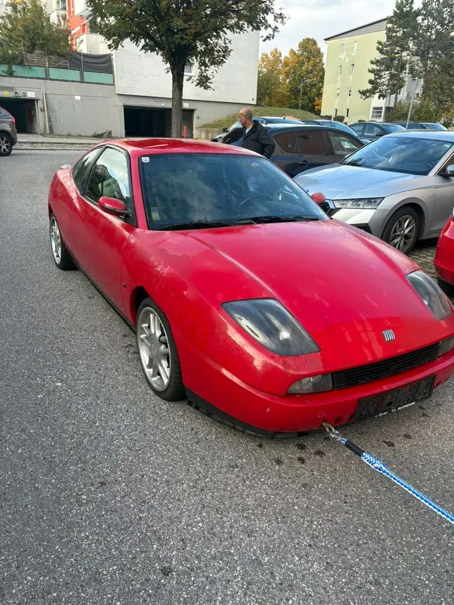 Fiat Coupé 1994 photo 2