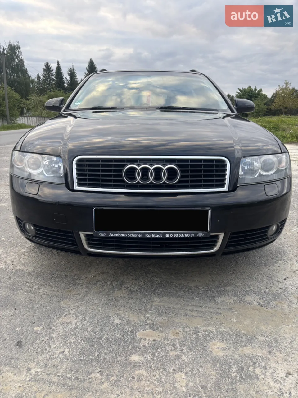 Audi A4 2004 photo 2