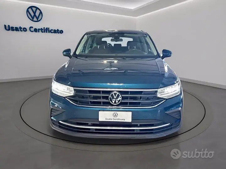 Volkswagen Tiguan 2023 photo 2