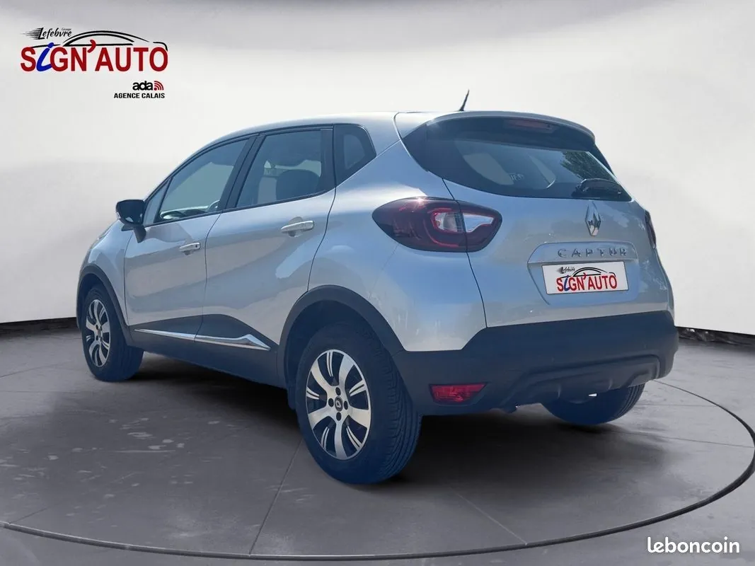 Renault Captur 2018 photo 3