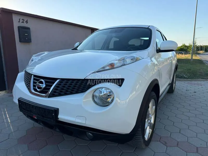 Nissan Juke 2012 photo 2