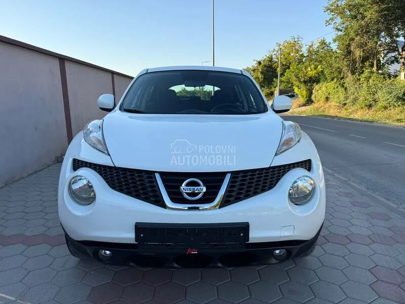 Nissan Juke 2012 photo 3
