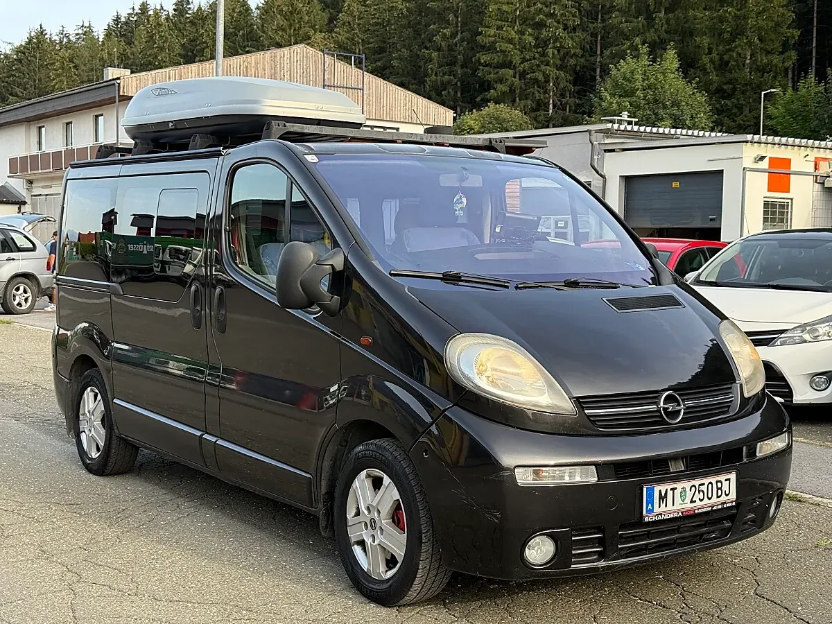 Opel Vivaro 2003 photo 3