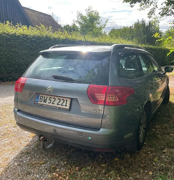 Citroen C5 2010 photo 3