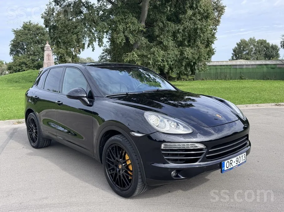 Porsche Cayenne 2012 photo 3