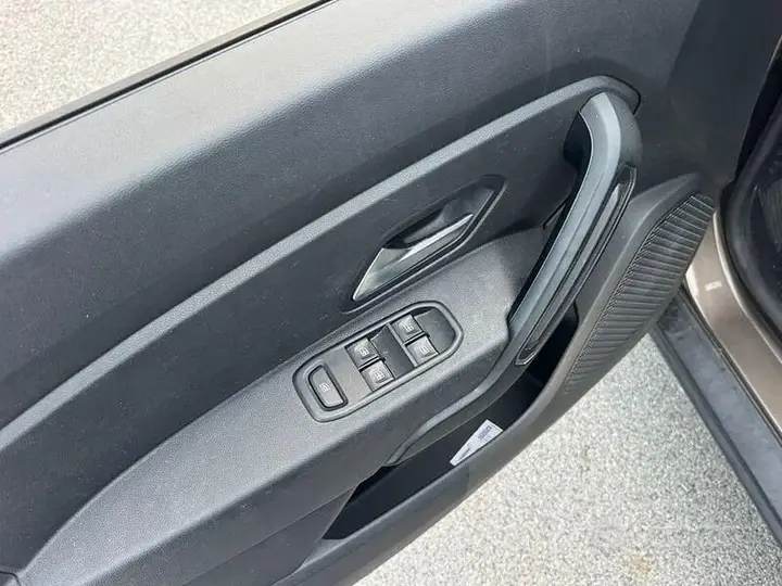 Dacia Duster 2019 photo 4