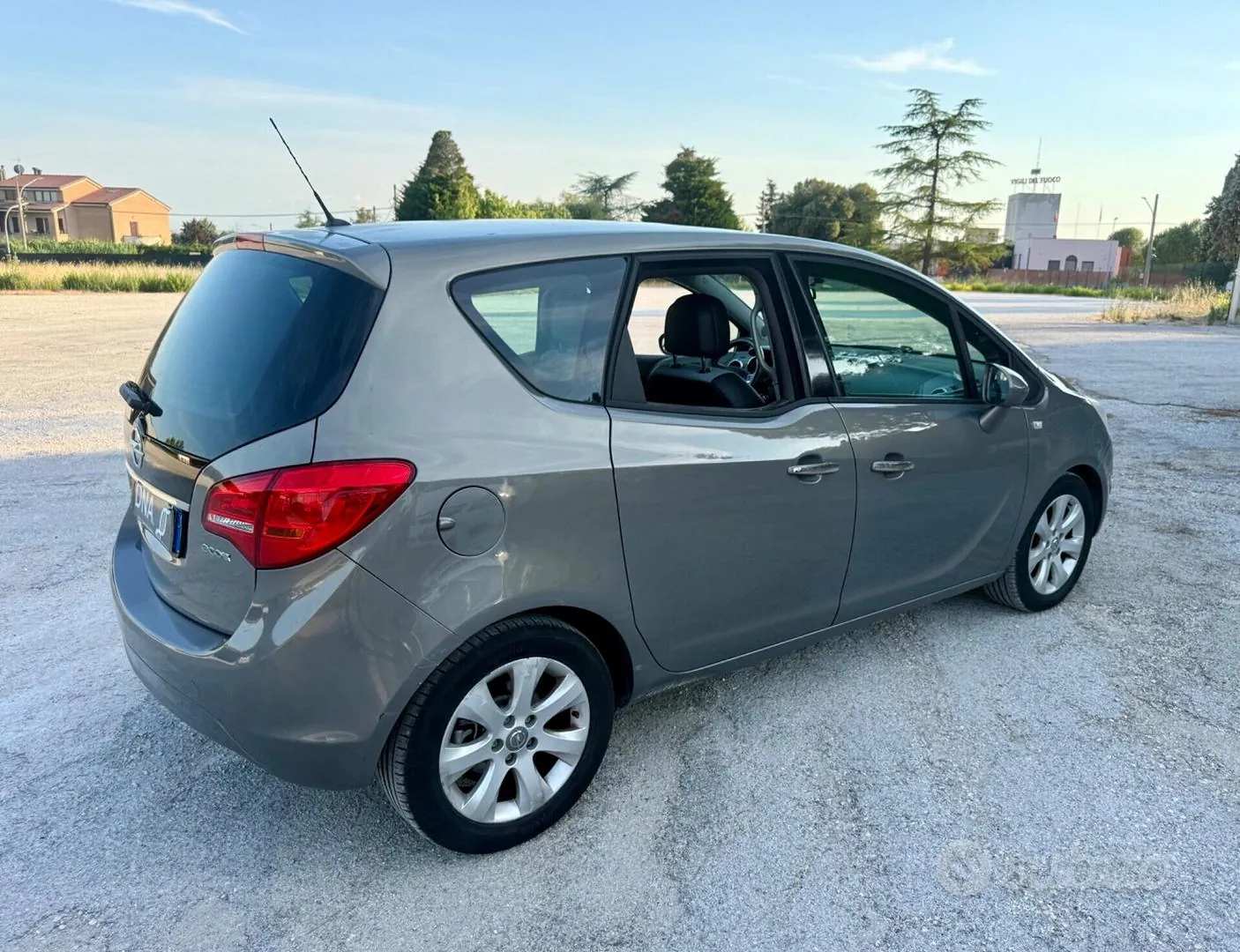 Opel Meriva 2011 photo 3